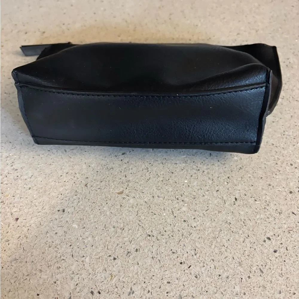 Laura Mercier Black Accessory Bag